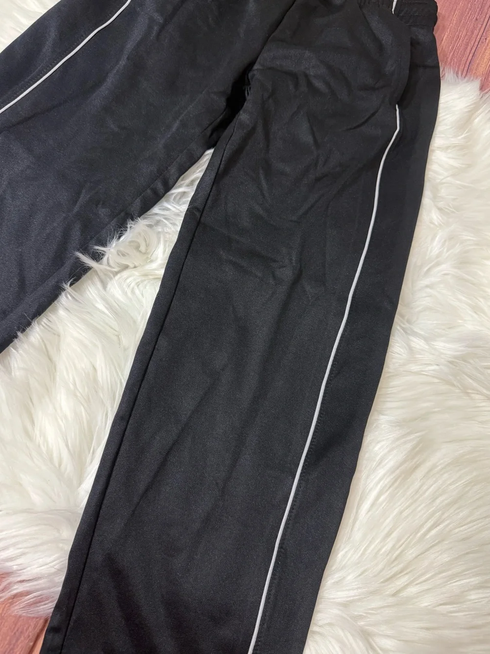 Old Navy Active Black Athletic Pants - Boys Size M (8)